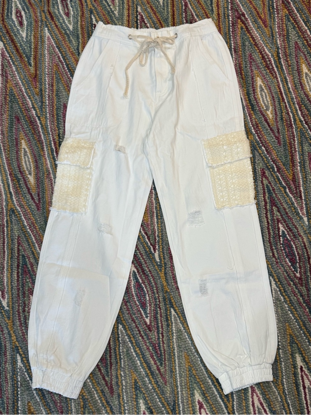 ▫️🌻 NEW POL BESTSELLER! White distressed lounge crotchet pocket cargo joggers🌻▫️ - Picture 5 of 11